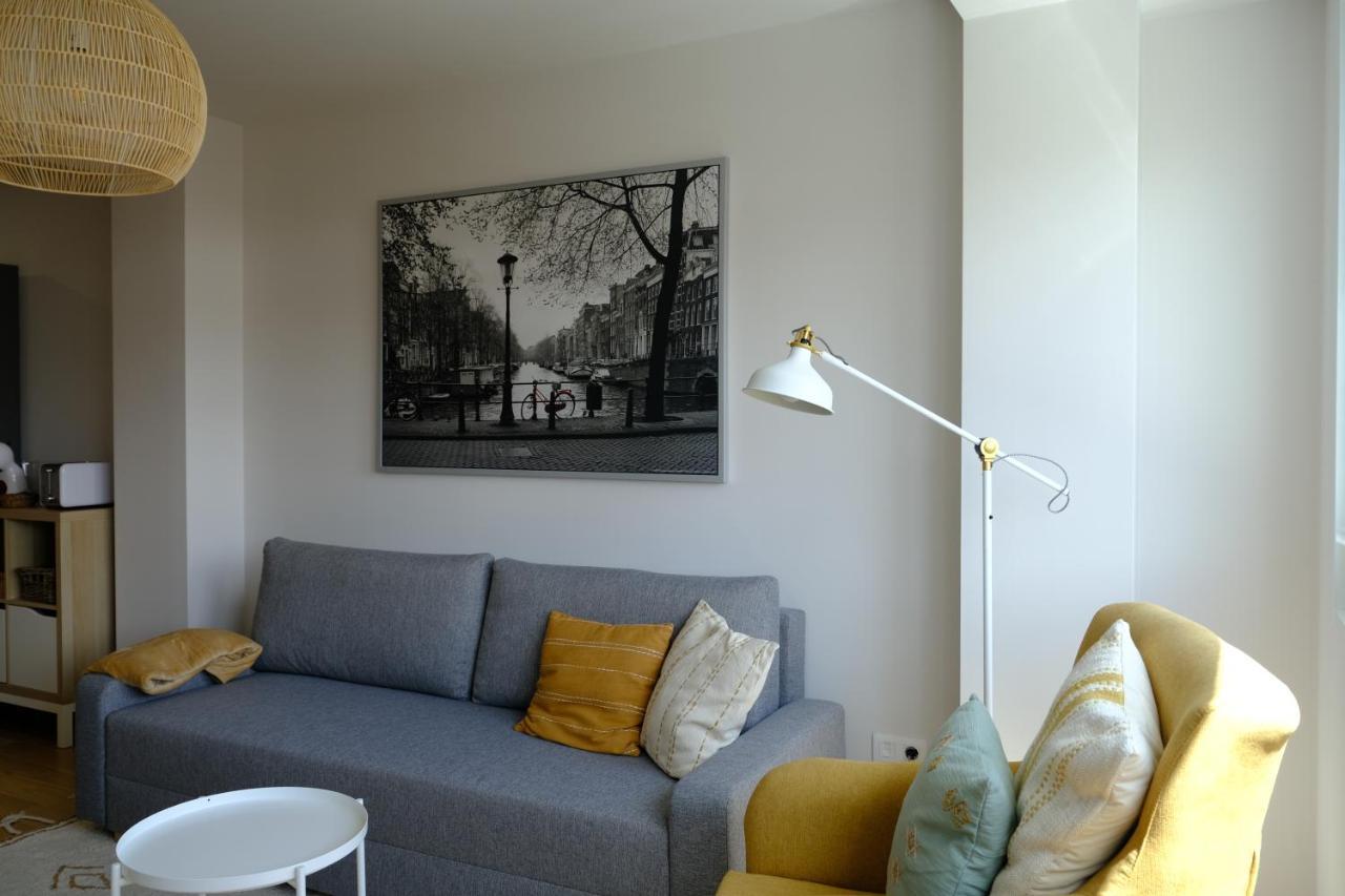Adarve, Con Parking Y Vistas A La Muralla Lugo Exterior foto